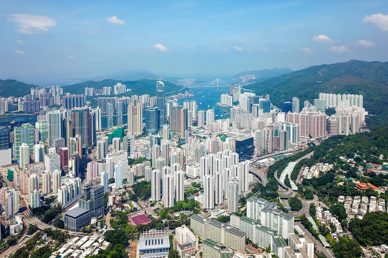 Tsuen_Wan_overview_2018.jpg