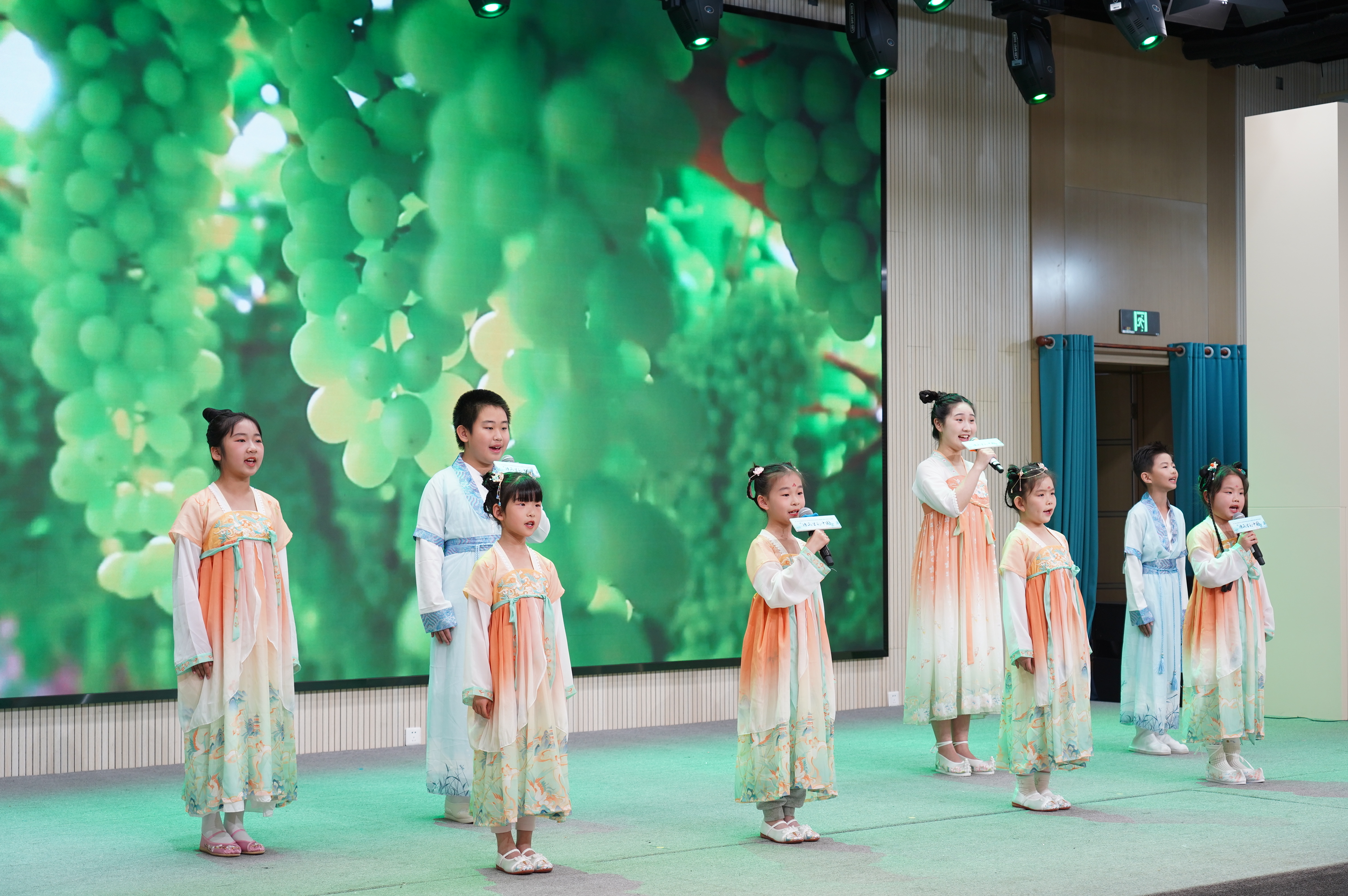6 朗誦節目《詩意中國》 優秀兒童代表